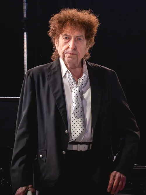 Bob Dylan birth chart analysis — Gemini Sun, Taurus Moon