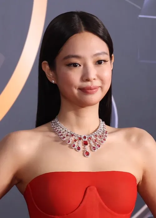 Jennie birth chart analysis — Capricorn Sun, Scorpio Moon