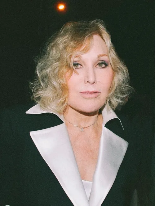 Kim Novak — celebrity birth chart